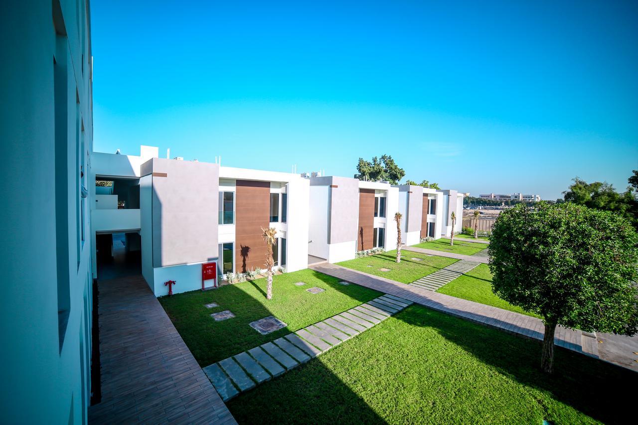 M Executive Residence & Boutique Hotel - Adults Only Al-Chubar Zewnętrze zdjęcie
