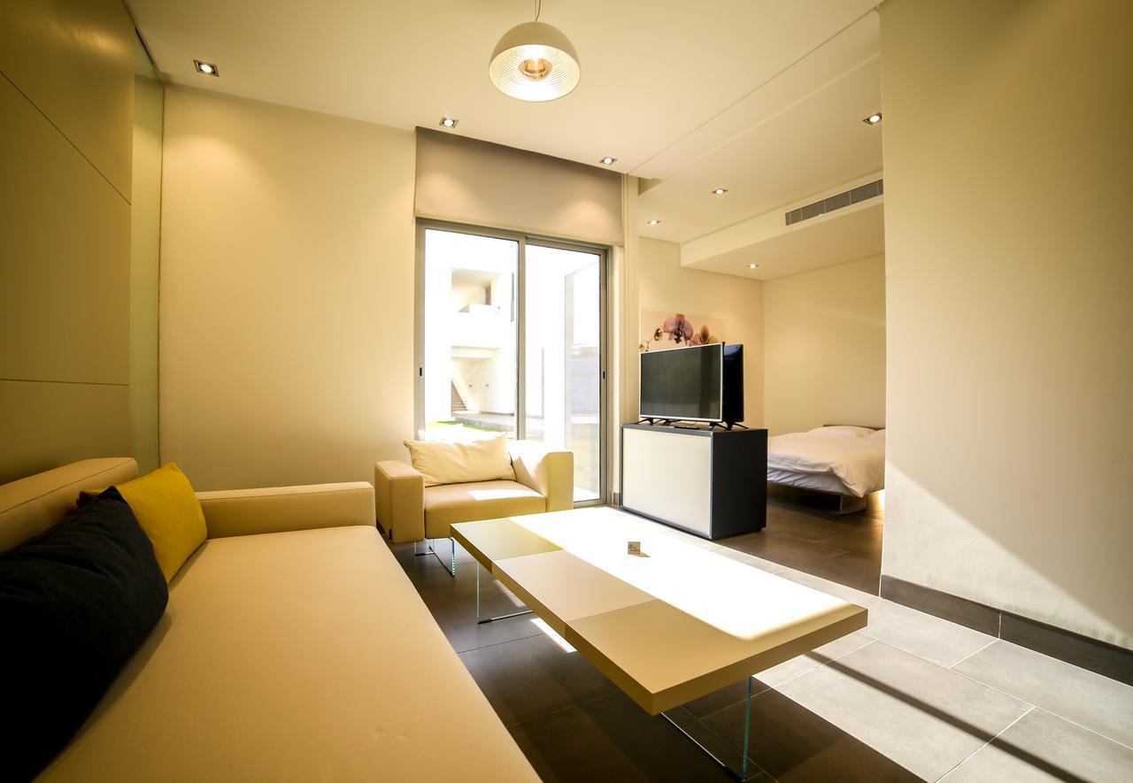 M Executive Residence & Boutique Hotel - Adults Only Al-Chubar Zewnętrze zdjęcie
