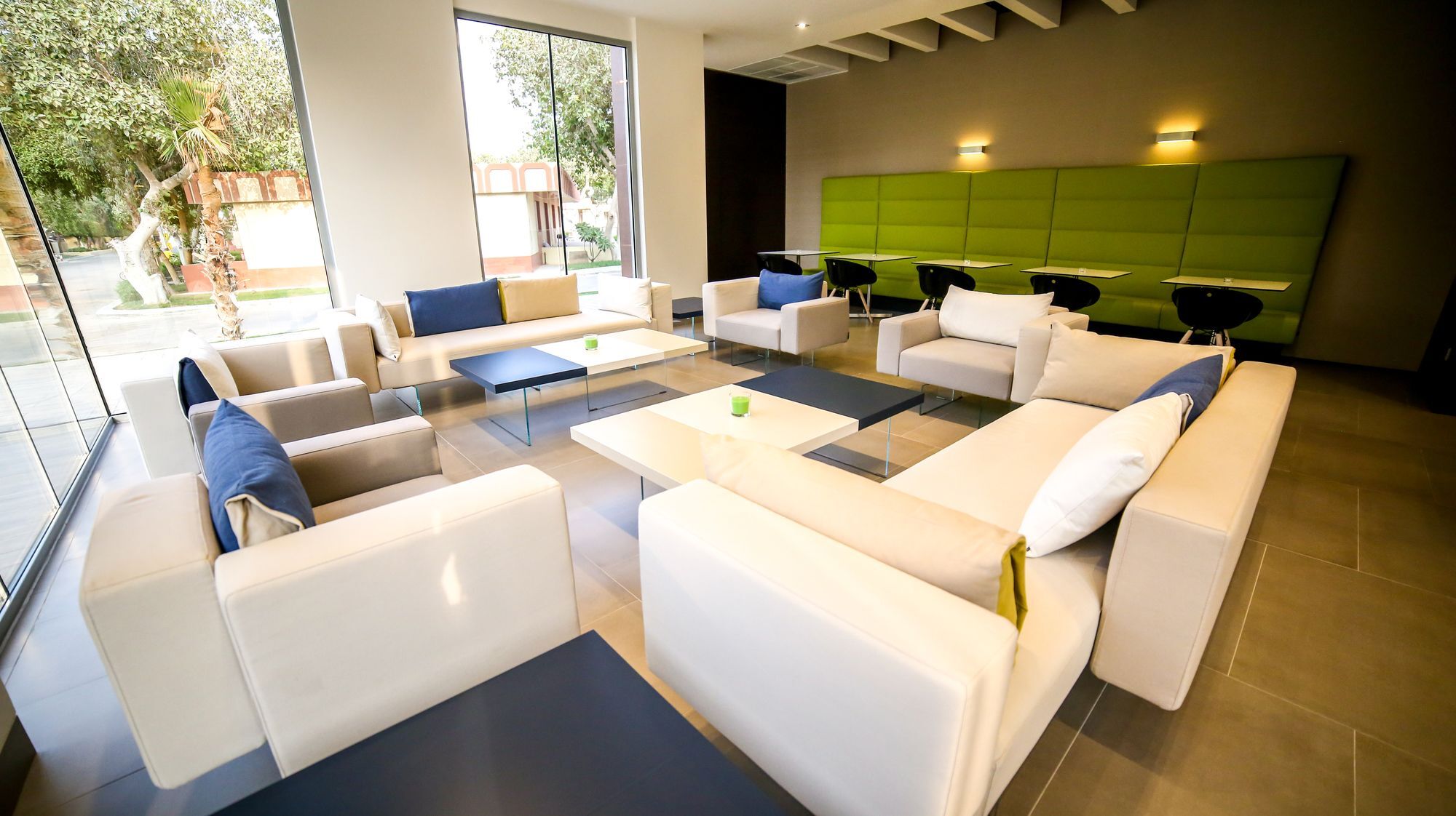 M Executive Residence & Boutique Hotel - Adults Only Al-Chubar Zewnętrze zdjęcie