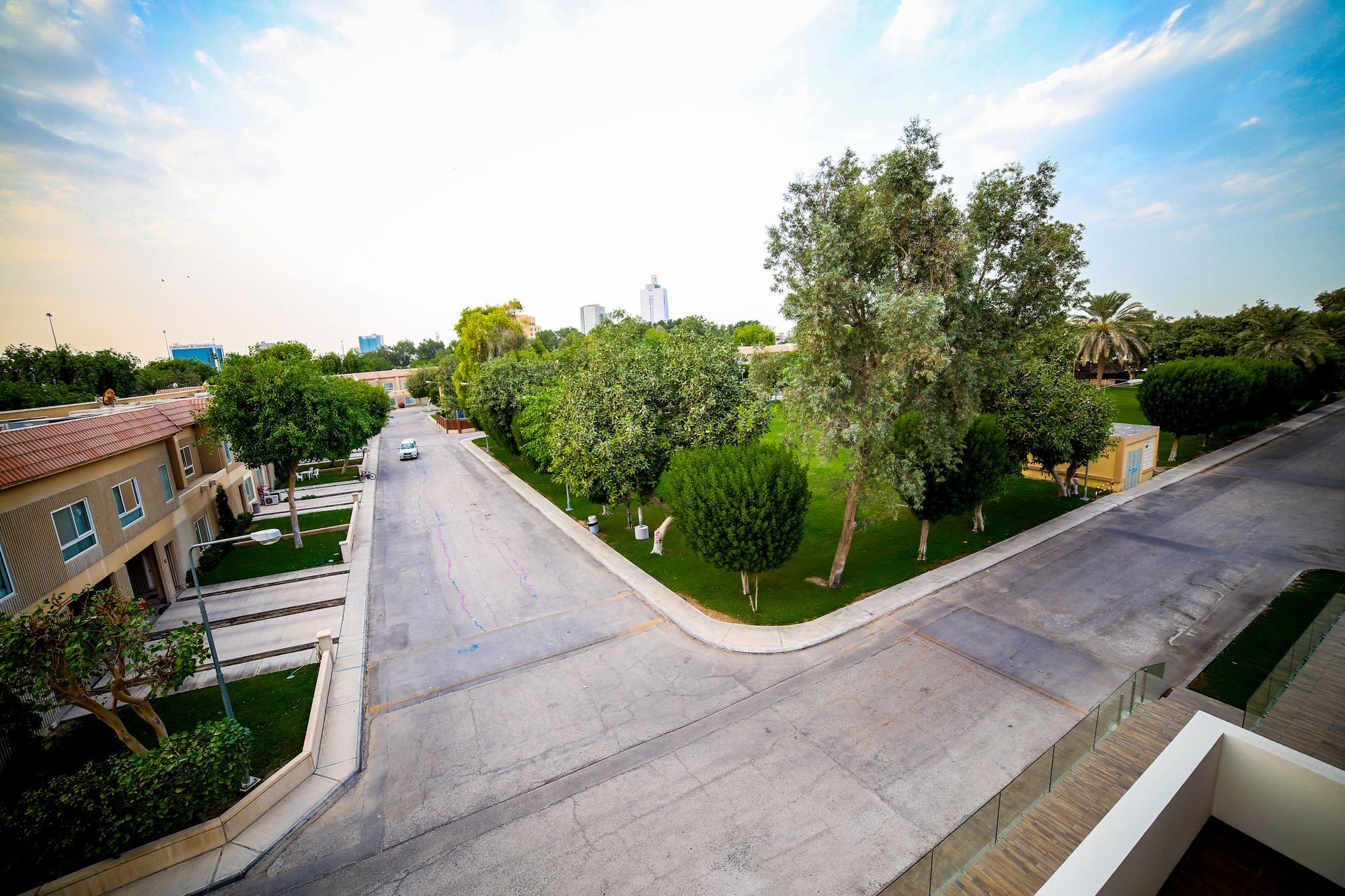 M Executive Residence & Boutique Hotel - Adults Only Al-Chubar Zewnętrze zdjęcie
